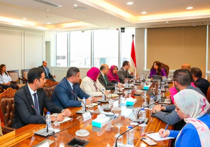 وزيرة الإسكان تتابع مع «HDP» خطط تسويق مشروعات «المجتمعات العمرانية» وتعظيم العائد الاستثماري