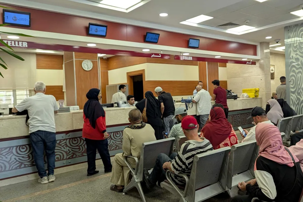 ارتفاع عدد أصحاب الحسابات البنكية في مصر إلى 56.4 مليون مواطن