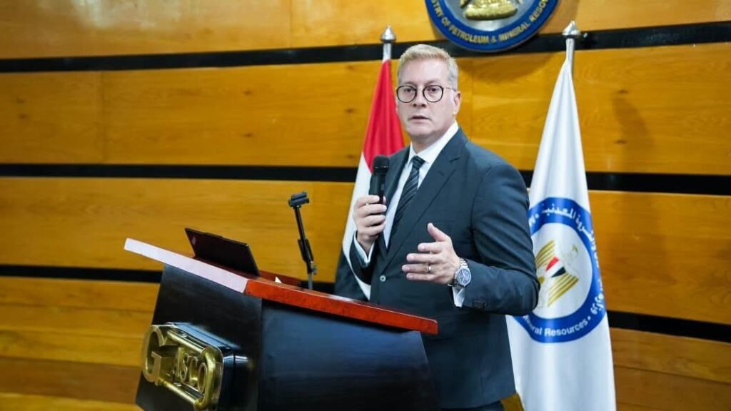 هيئة البترول تستعد لتوقيع 13 اتفاقية جديدة باستثمارات تتجاوز مليار دولار