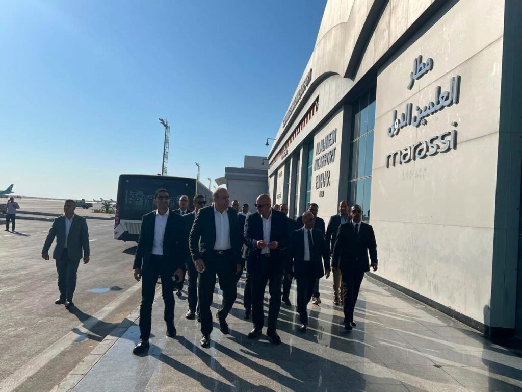 استعدادًا لـ«EIAS 2026».. وزير الطيران يتفقد جاهزية مطار العلمين الدولي