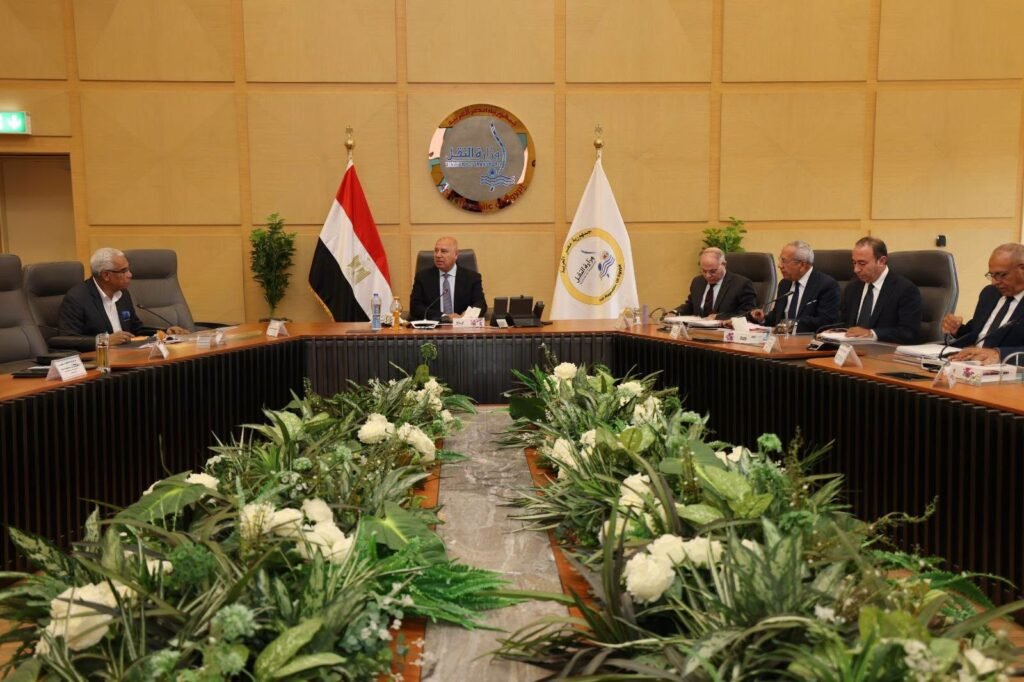 «القابضة للنقل البحري والبري» تستهدف 29.9 مليار جنيه إيرادات و19.6 مليار أرباحًا في 2026/2027