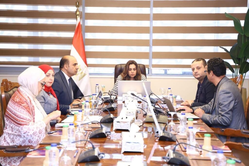 التنمية المحلية والبيئة: تبسيط إجراءات التسجيل بمنظومة المخلفات