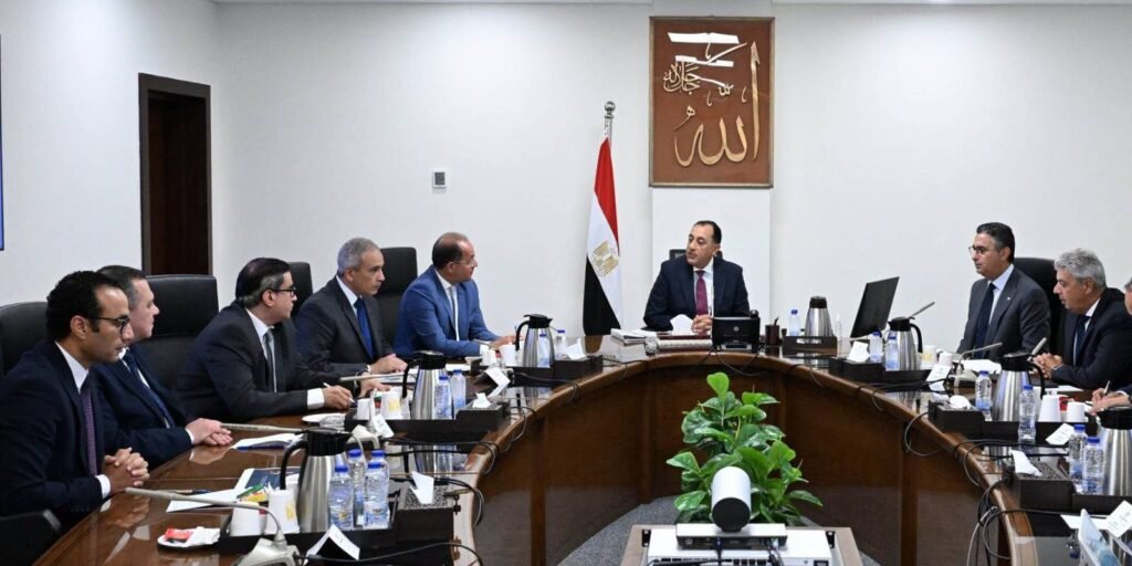 الحكومة تكشف عن ملامح آلية الدعم النقدي السلعي