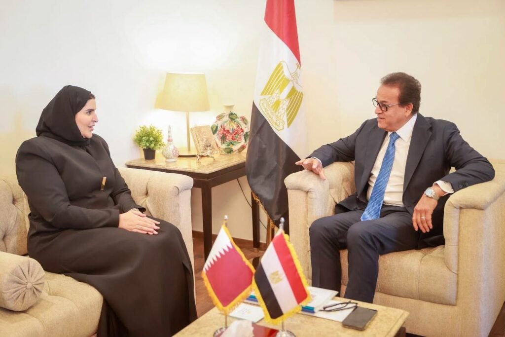 مصر وقطر تبحثان دعم القطاع الصحي في غزة وتوقعان اتفاقية لإنشاء بمستشفى بسوهاج