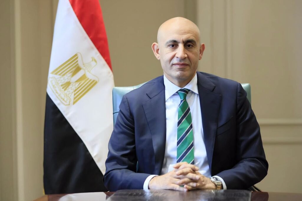 وزير التعليم يوجه بوضع مدرسة “جلوبال براديم” تحت الإشراف المالي والإداري