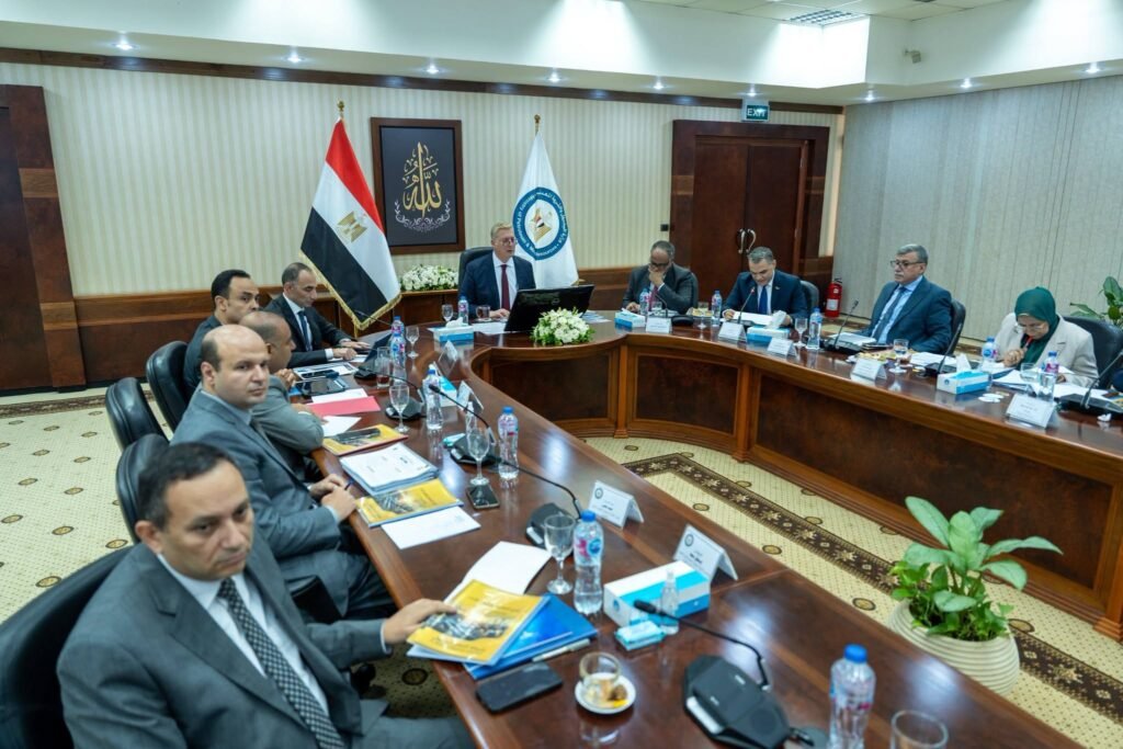 وزير البترول: تطوير معامل تكرير السويس وزيادة ضخ الخام لتعظيم الاستفادة من كل برميل
