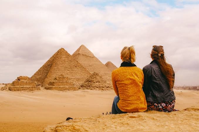 السياحة: ارتفاع أعداد السائحين الوافدين إلى مصر 5% منذ بداية 2026