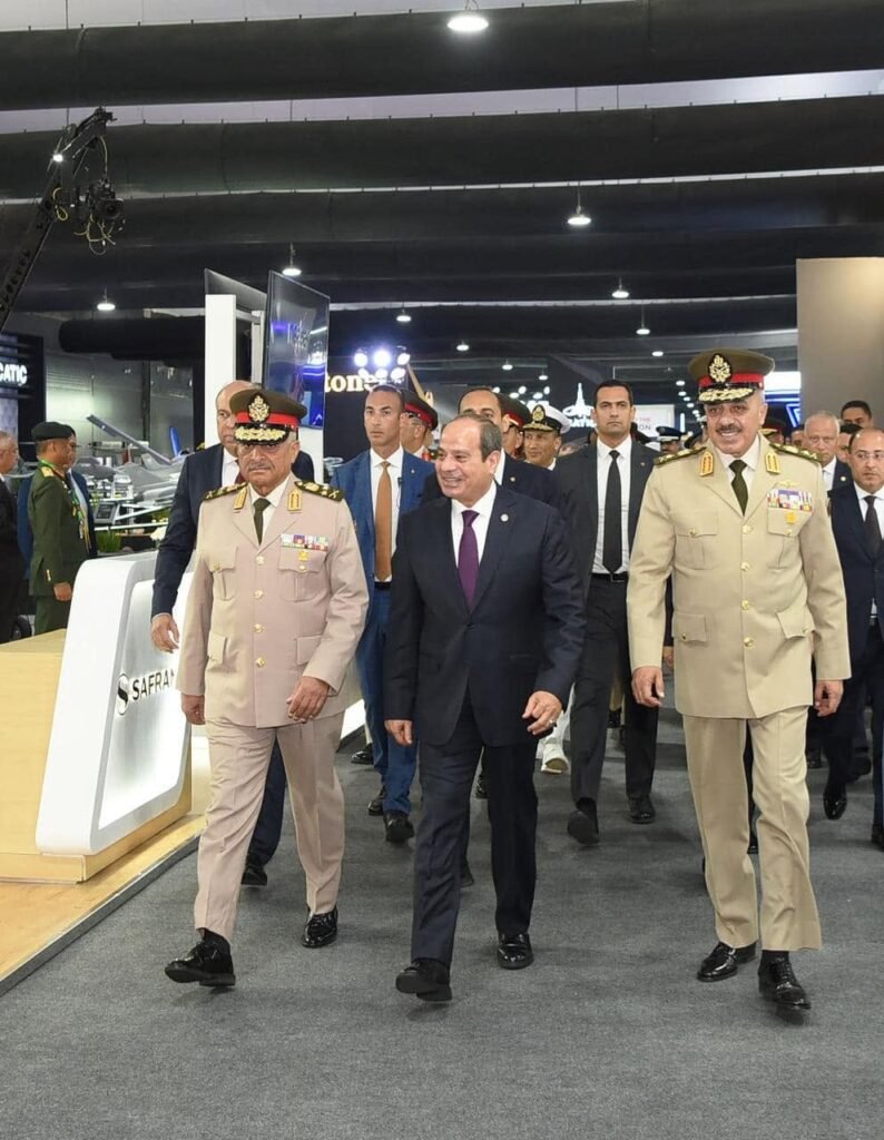 الرئيس السيسي يفتتح معرض العلمين الدولي للطيران والفضاء 2026