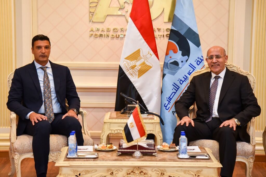 “العربية للتصنيع” تبحث مع الصناعة تعميق التصنيع المحلي وتوطين التكنولوجيا