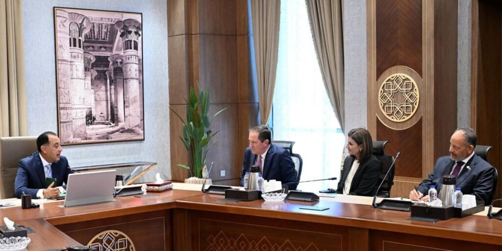 مصر تبحث مع “سيسكو” توسيع التعاون في الذكاء الاصطناعي والأمن السيبراني