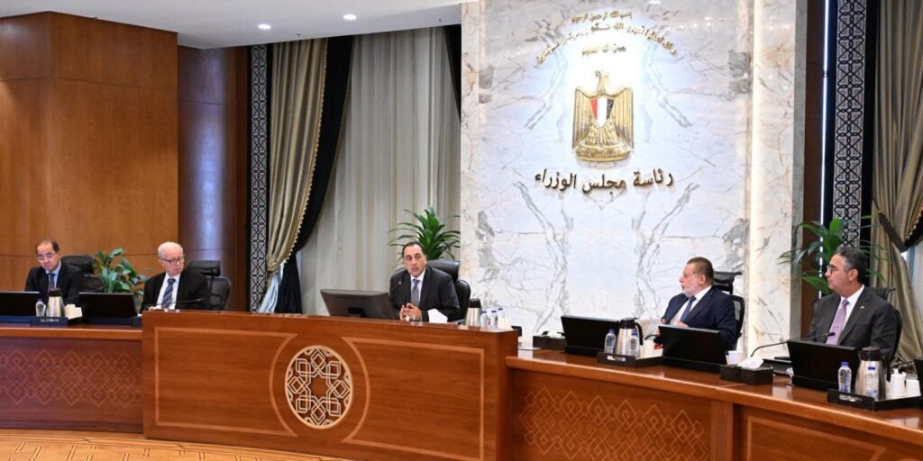 المجموعة الوزارية الاقتصادية تبحث أداء ميزان المدفوعات واتفاقات تيسير الاستثمار