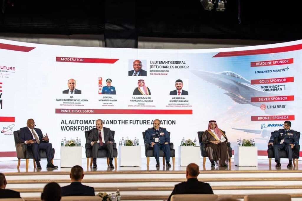 وزير الطيران: الذكاء الاصطناعي سيؤثر على وظائف القطاع ويعيد تشكيل أدوار العاملين