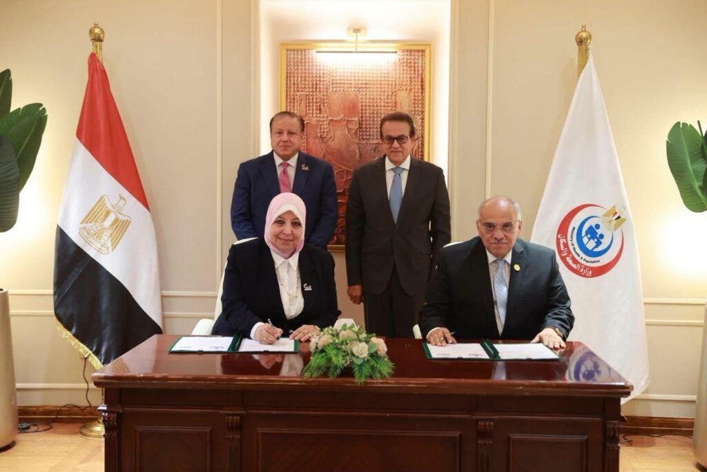 الصحة توقع بروتوكولًا مع “الجهاز المصري للملكية الفكرية” لتعزيز توطين صناعة الدواء