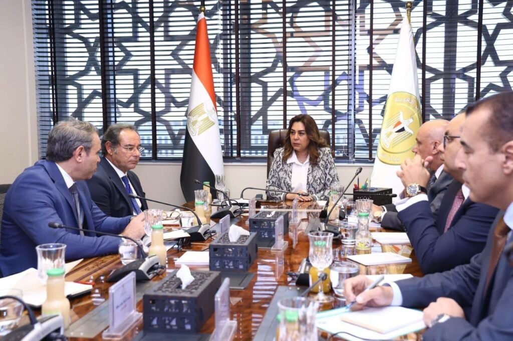 د. منال عوض توجه بخطة عاجلة لرفع كفاءة فروع “البيئة” وحصر أصول الوزارة وتعظيم الاستفادة منها