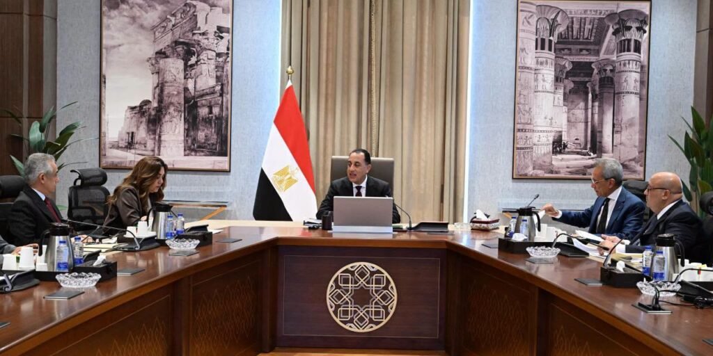 رئيس الوزراء يوجه بالإسراع في إقرار تعديلات قانون التصالح في مخالفات البناء لعرضه على البرلمان