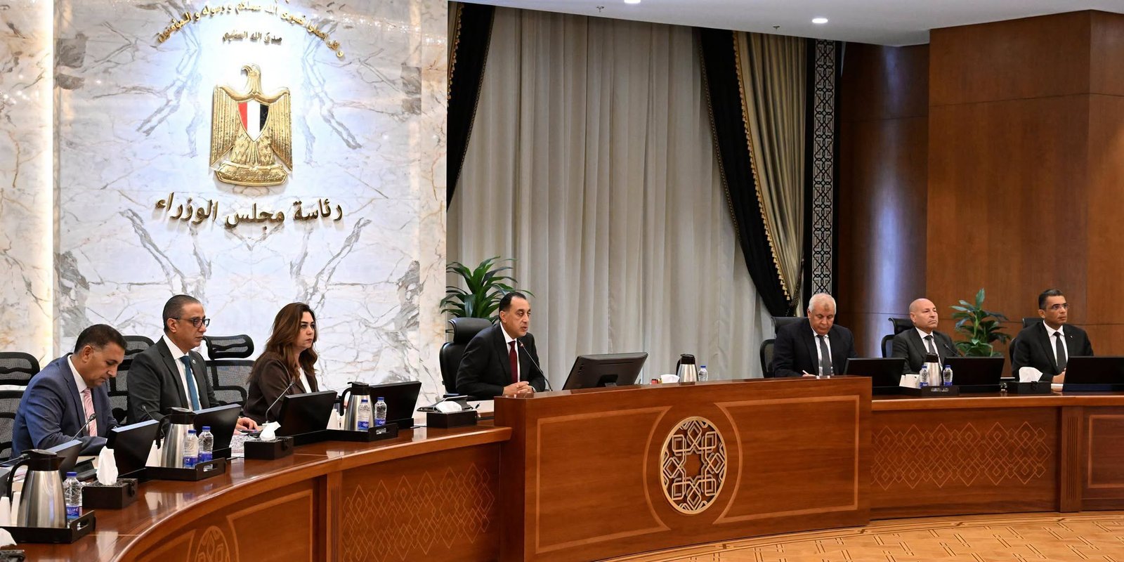 مدبولي يوجه بالتوسع في الأسواق والمعارض وتشديد الرقابة على الأسعار بالمحافظات