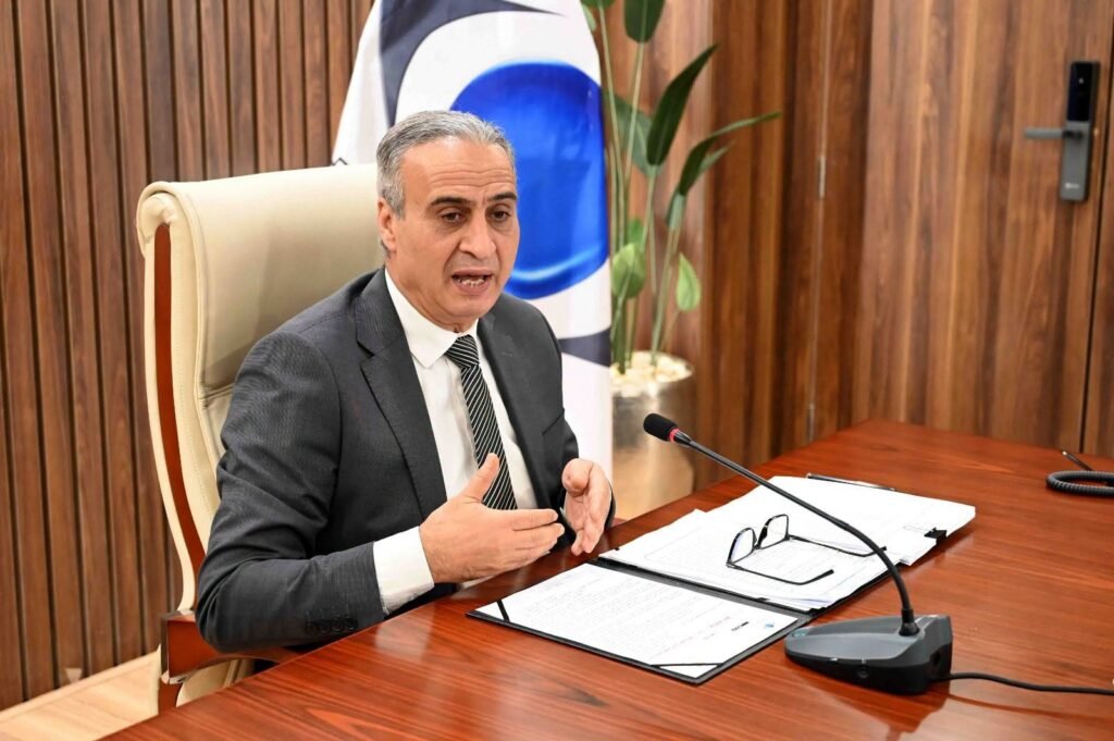 حماية المستهلك يضبط مخزنًا غير مرخص لتصنيع وتعبئة مبيدات زراعية مجهولة المصدر بالدقهلية