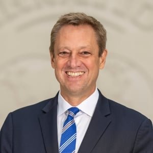 توبياس أدريان