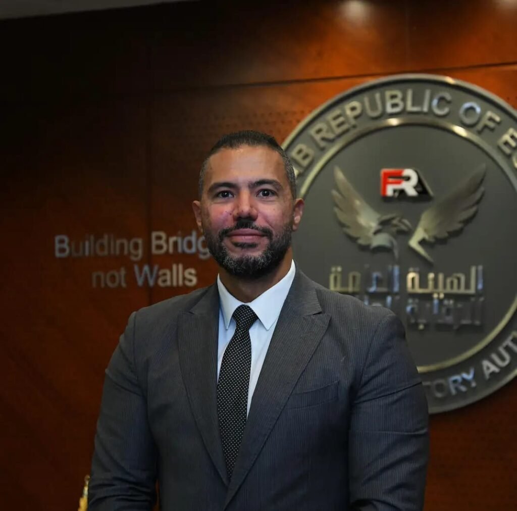 رئيس الوزراء يصدر قرارًا بالتجديد لمحمد صبري نائبًا لرئيس البورصة المصرية
